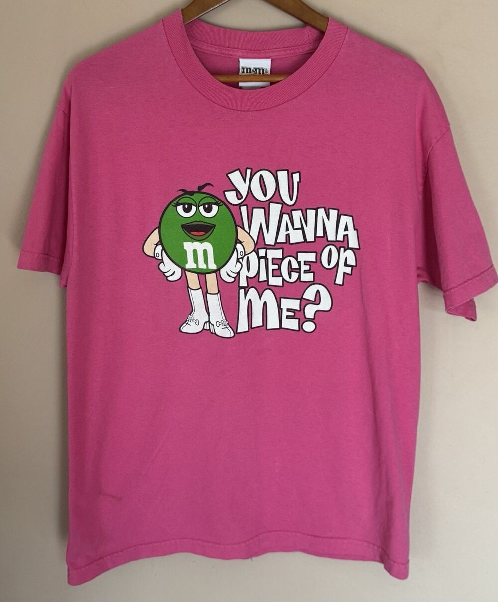 GREEN M&M "YOU WANNA PIECE OF ME" PINK T-SHIRT M&M WORLD Large 100% COTTON